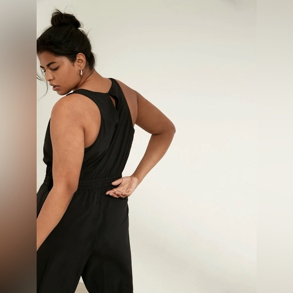 Banana Republic BR SPORT Flyweight Jumpsuit with Core Temp Size Large - Picture 13 of 15